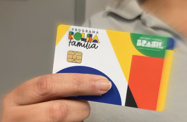 Amazonas tem 656,3 mil beneficiários em programa social: descubra mais sobre esse fenômeno!
