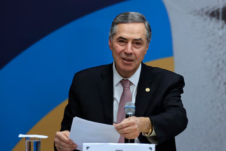 Barroso Convoca Reunião com Líderes dos Poderes para Debater Transparência nas “Emendas Pix” | Blog do Dina | Investigações profundas