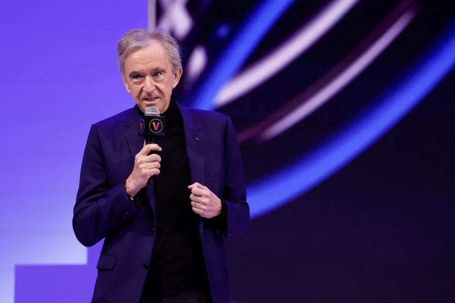 Bernard Arnault, LVMH, investe em Inteligência Artificial