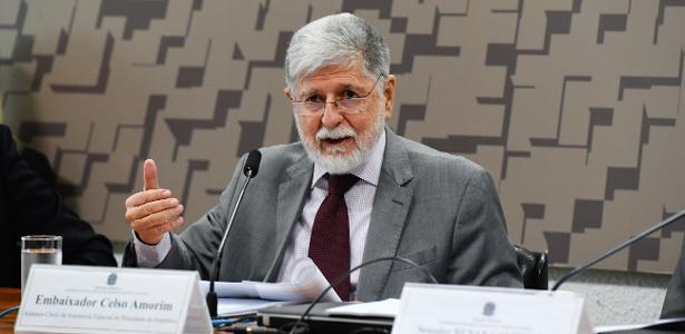 Brasil não vai reconhecer governo da Venezuela sem as atas, diz Amorim