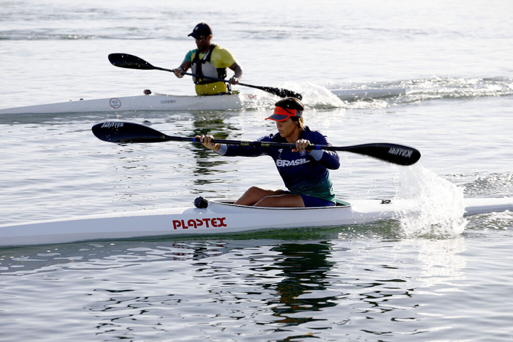 Brasilienses em Paris: Aline Furtado superou o medo da água para conquistar vaga paralímpica