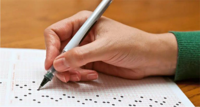 Concurso público com salários de até R$ 8 mil é aberto por prefeitura