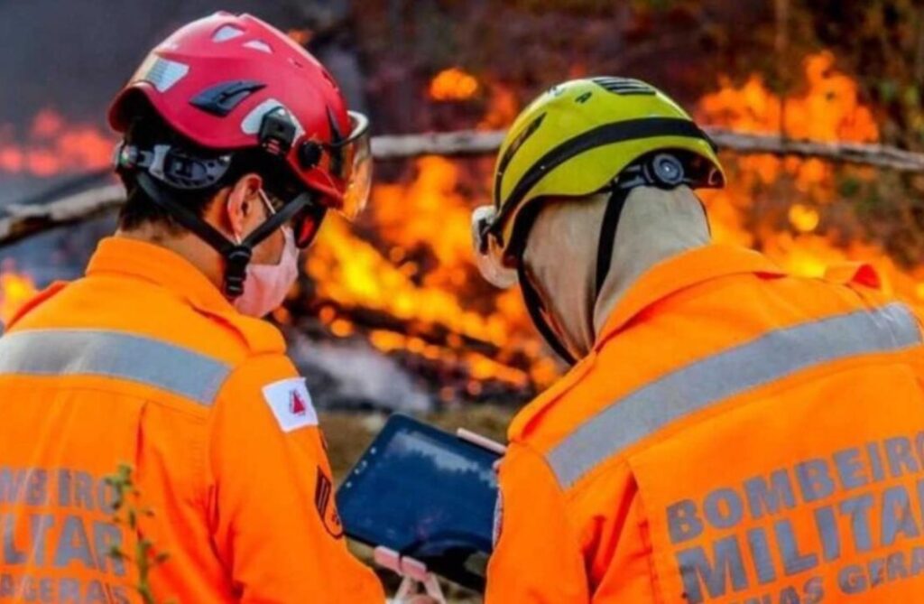 Corpo de Bombeiros de Minas Gerais abre concurso público com 329 Vagas e salários de até R$ 11.037