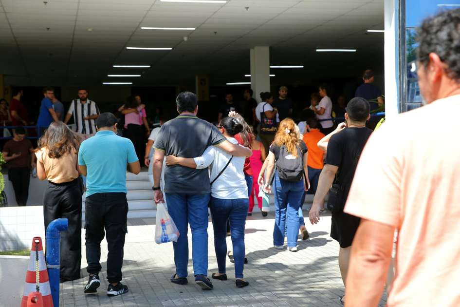 Concurso Nacional Unificado teve 71 mil inscritos no Ceará; veja movimentação nos locais de prova - Papo Carreira