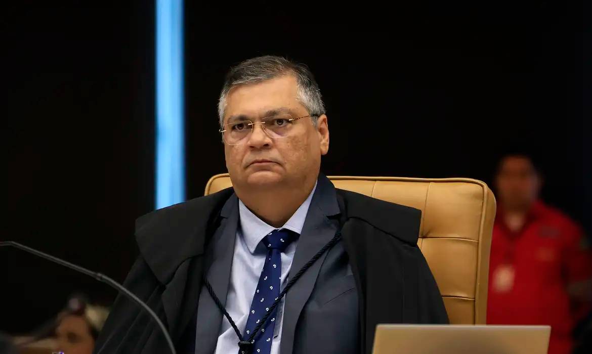 Dino diz que acordo sobre emendas ainda passará pelo plenário do STF