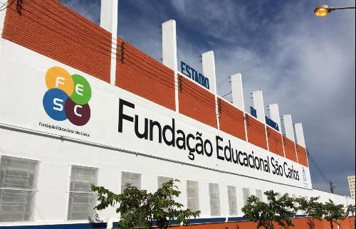 Fesc reabre concurso público com vagas de até R$ 8,8 mil; veja como se inscrever