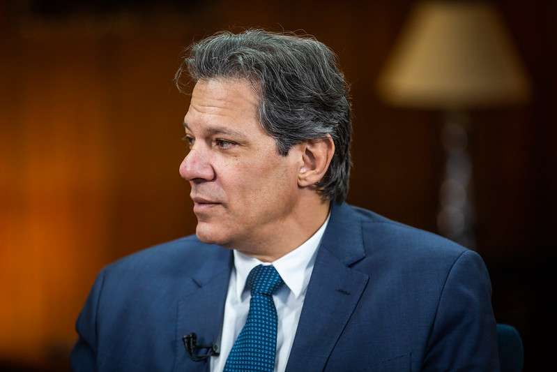 Gestores veem Haddad fortalecido no governo, mas não compram meta fiscal