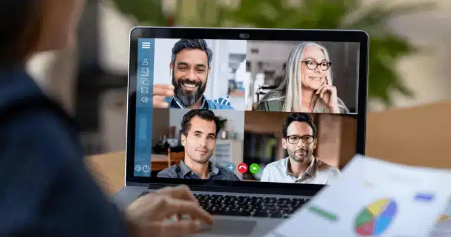 Google Meet ganha IA que faz anotações em reuniões