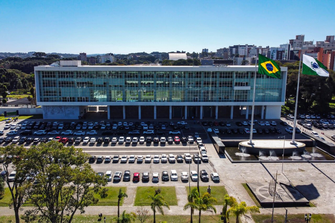 Governo do Paraná divulga classificação preliminar do concurso público; veja como consultar