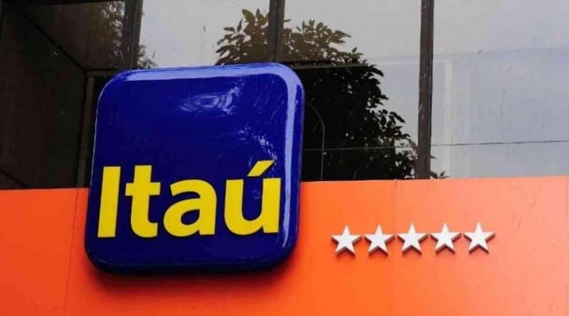 Itaú abre seleção para vagas de emprego com salários de quase R$ 9 mil