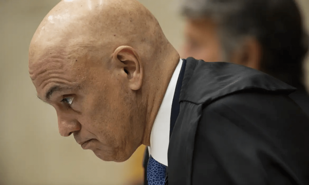 Moraes abre novo inquérito sigiloso, desta vez para investigar vazamento de mensagens