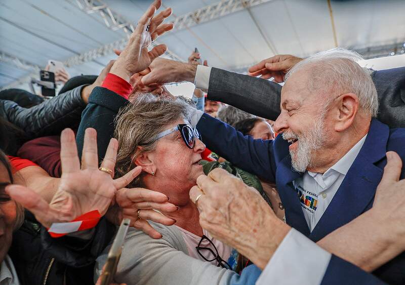 Partidos de Lula e de Bolsonaro montaram estratégias para tentar “furar barreiras” nas eleições municipais