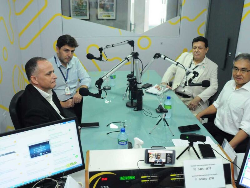 Professores debatem importância do aprendizado sobre Inteligência Artificial e Tecnologias Quânticas