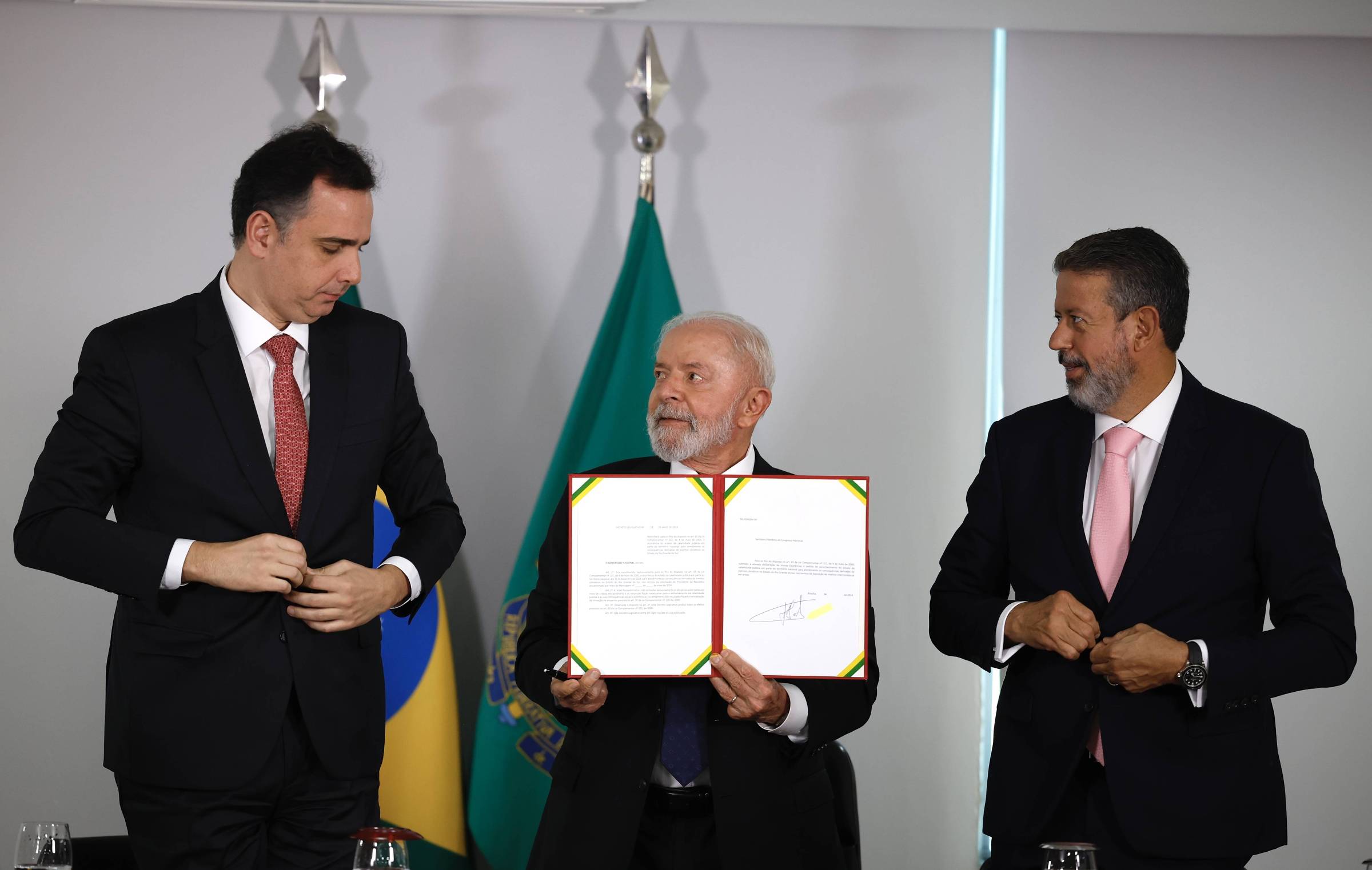 STF vira muro de arrimo para Lula governar - 19/08/2024 - Dora Kramer