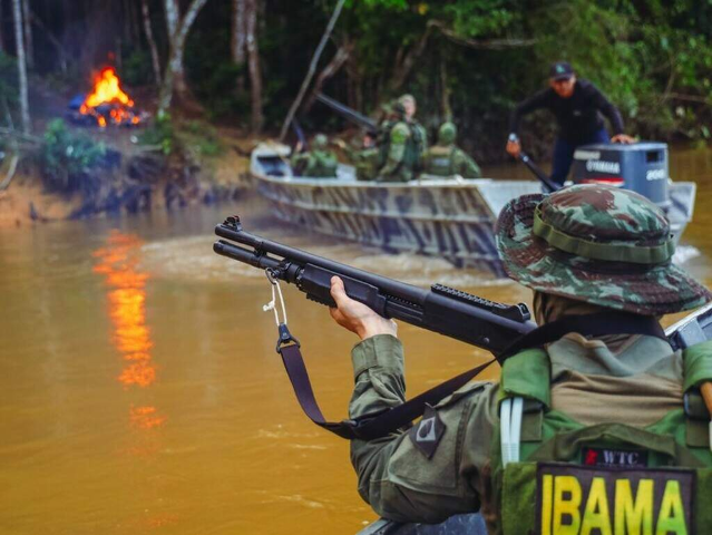 Servidores do Ibama aceitam reajuste de 23% e encerram greve nacional - Meio Ambiente