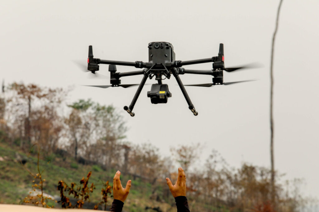 Bombeiros - Drones modernos do governo de RO ajudam no combate a incêndios no Parque de Guajará-Mirim - Governo do Estado de Rondônia