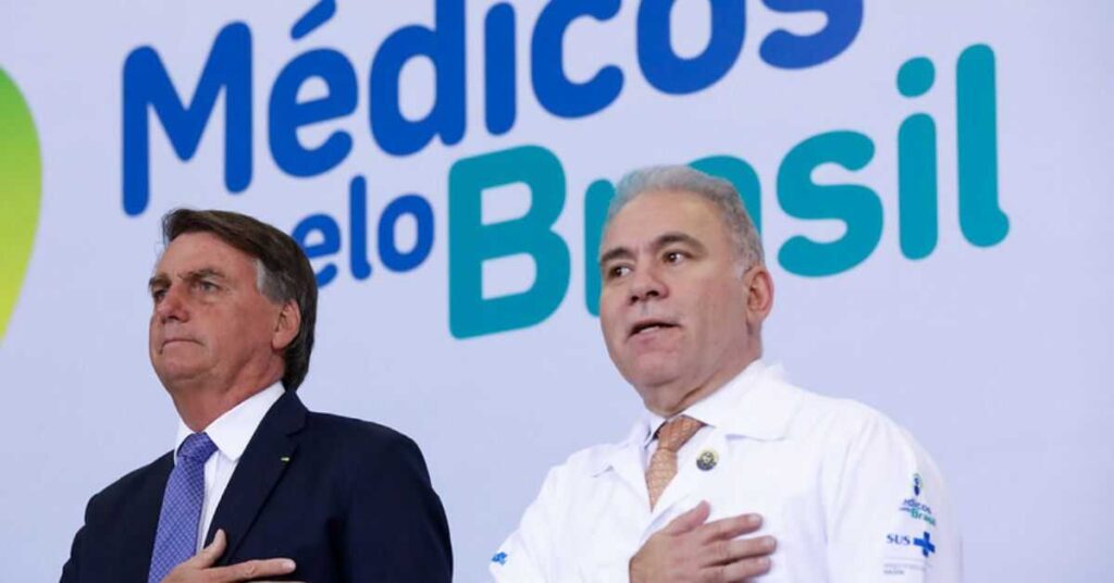 CGU aponta IRREGULARIDADES no programa de BOLSONARO que substituiu o MAIS MÉDICOS