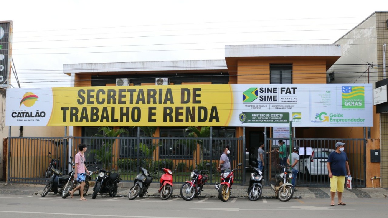 Confira as 116 oportunidades de emprego oferecidas pela SETRAER nesta segunda-feira (2)