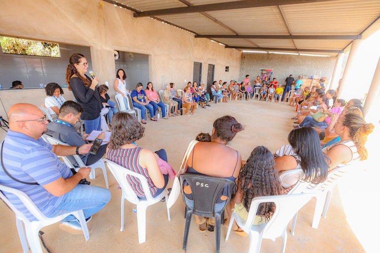 Ministério do Desenvolvimento leva informações sobre Bolsa Família para comunidade do DF: saiba mais!
