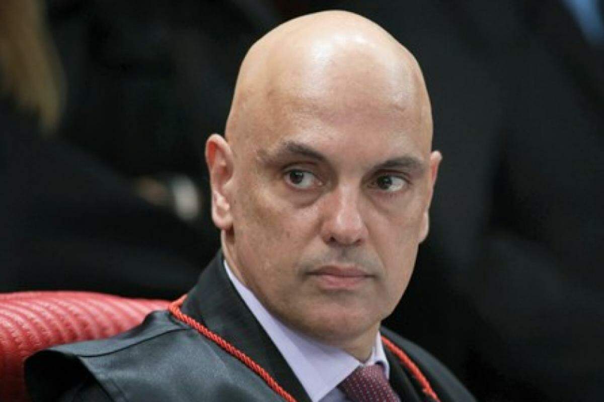 Moraes relaciona conduta do X a terra sem lei: risco a eleições