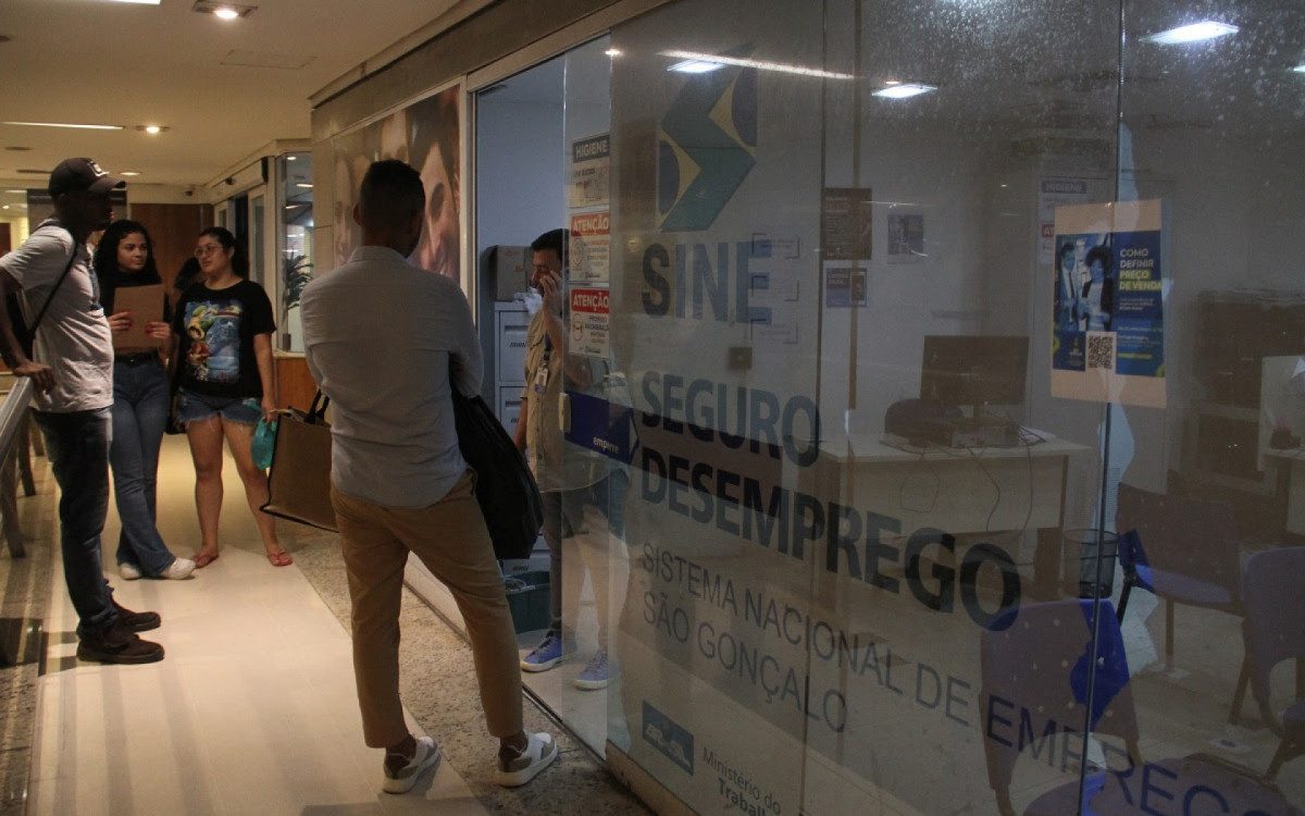 São Gonçalo disponibiliza 145 vagas de emprego nesta sexta | São Gonçalo