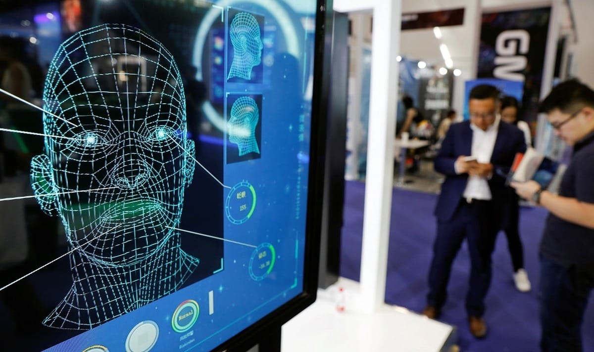 Uso de inteligência artificial para golpes aumenta 3000% em apenas um ano, aponta relatório