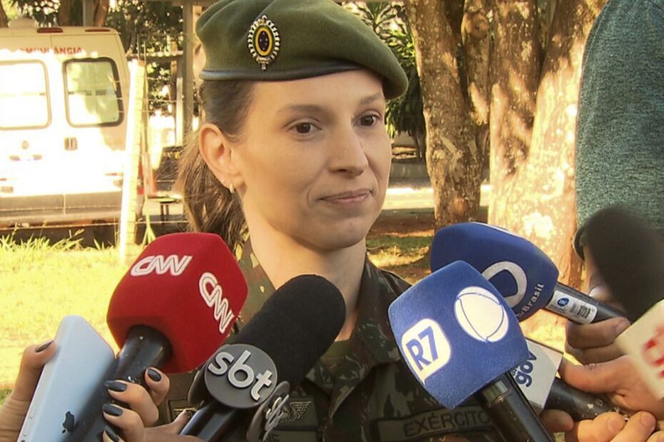 Começa em Brasília seleção para serviço militar feminino voluntário