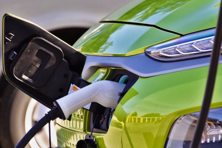 Confira alguns mitos e verdades sobre carros elétricos! - Correio Braziliense