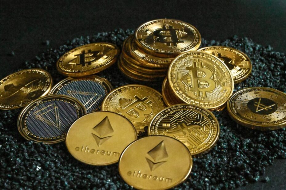 Bitcoin dominates as crypto market sees $226M inflow