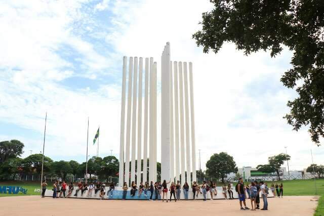 UFMS abre inscrições para concurso com 48 vagas em diversos campi