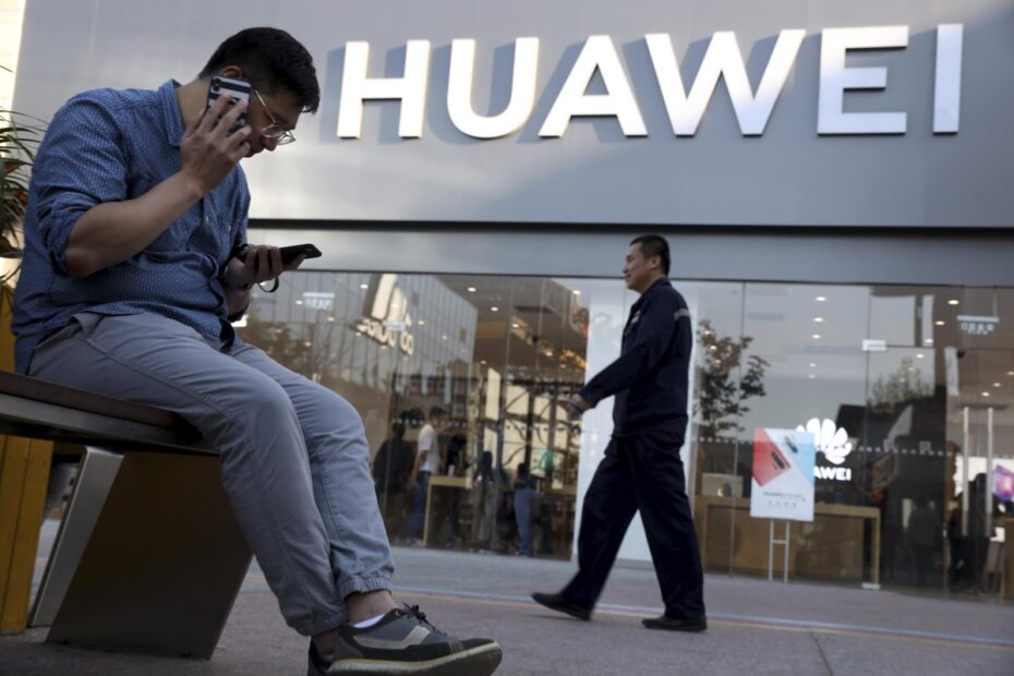 EUA emitem restrição global ao uso de chips de inteligência artificial da chinesa Huawei | Mundo