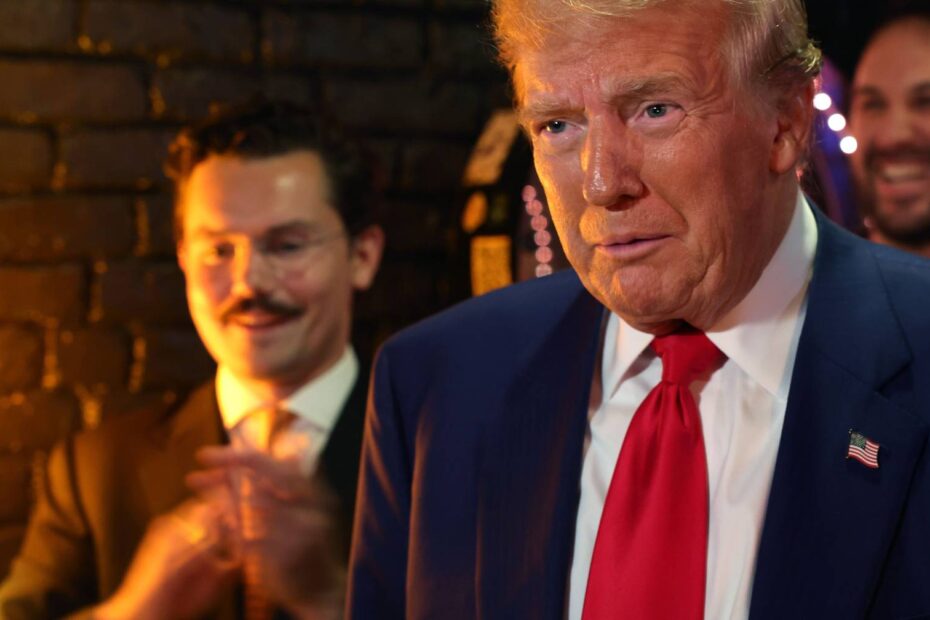 Jantares exclusivos, doações milionárias e criptomoedas na Casa Branca: Trump está a rentabilizar a Presidência “em tempo real”