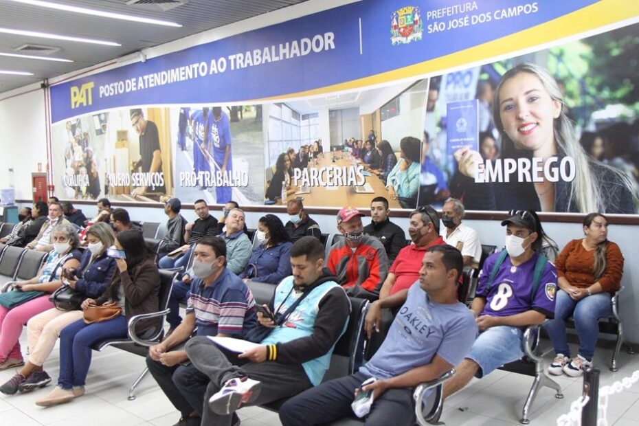 PAT oferece 486 oportunidades de emprego na segunda