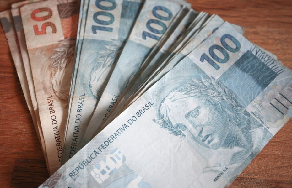 Valor inesperado de R$ 2.260 é liberado no Caixa Tem para brasileiros elegíveis
