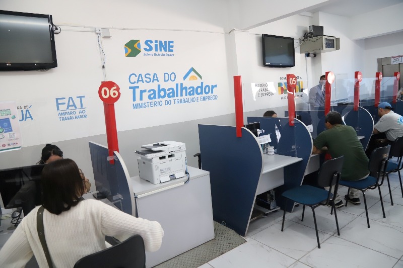 Casa do Trabalhador de Mauá oferece mais de 400 vagas de emprego – Folha do ABC