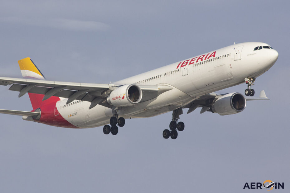 Avião Iberia A330