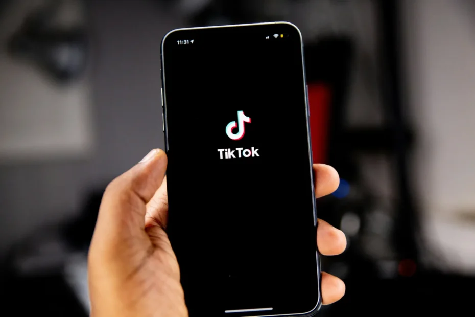 Trump X TikTok: venda do aplicativo é adiada novamente