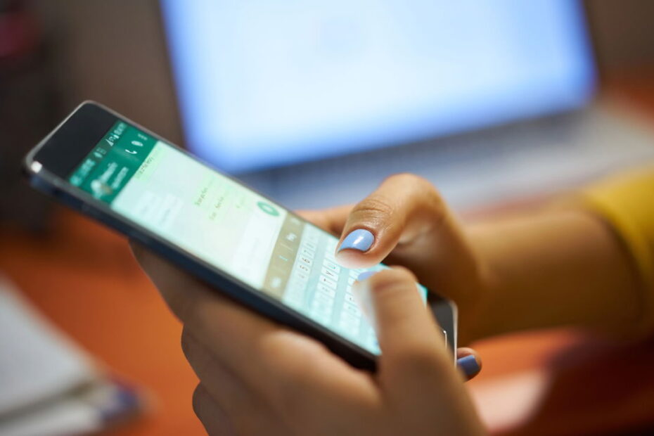 Usuários do WhatsApp já podem criar imagens com IA via ChatGPT