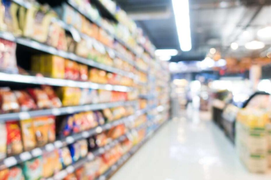 Novo supermercado em Tramandaí abre seleção com 119 vagas de emprego