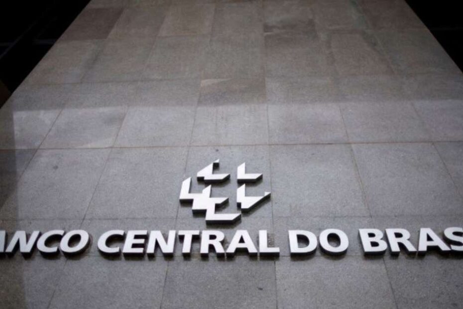 BC alerta bancos sobre movimentação atípica no mercado com possível ataque a sistema de pagamentos, diz Febraban