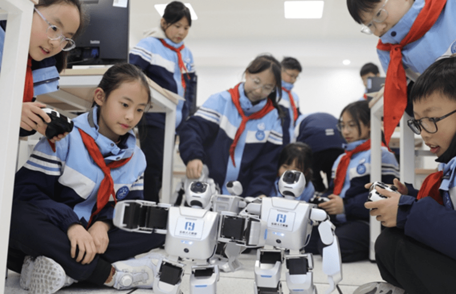 Cidade de Hangzhou, na China, aposta na educação em inteligência artificial