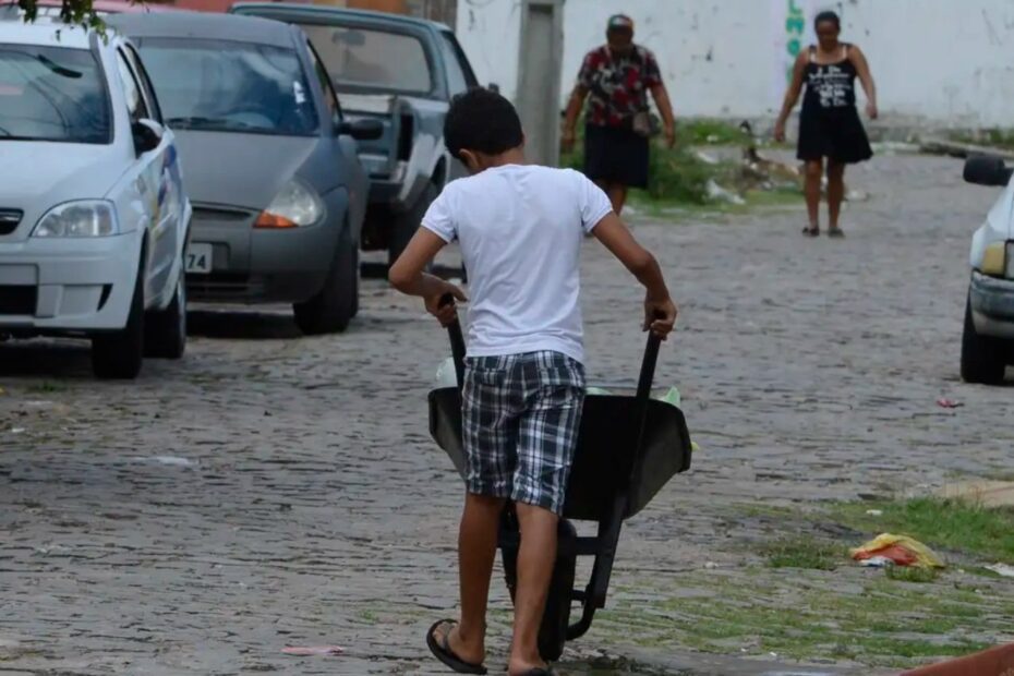 Justiça condena governo de SP a pagar multa de R$ 2 milhões por incentivo ao trabalho infantil em Porto Feliz