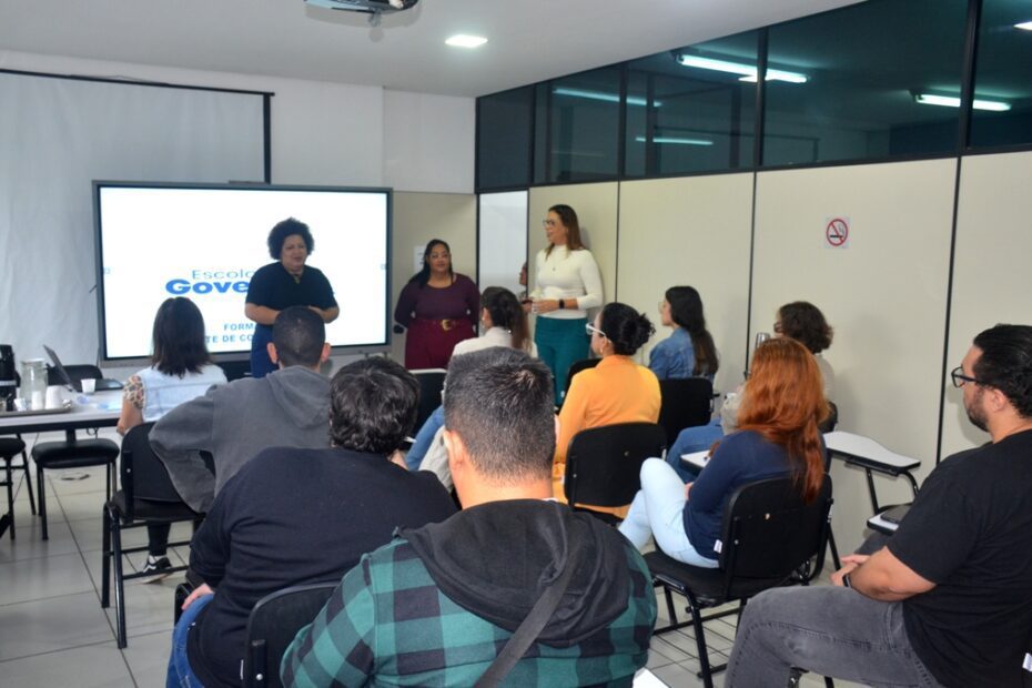 Servidores municipais de Caraguatatuba responsáveis por compras participam de curso de Agente de Contração – Prefeitura de Caraguatatuba