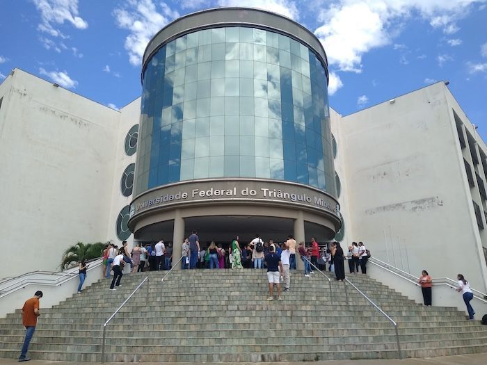 Felca conta que influenciadores cancelaram contratos após seus vídeos