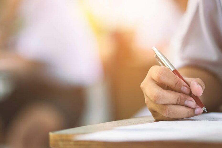 Concursos públicos no RS têm mais de 1,5 mil vagas abertas com salários de até R$ 13,2 mil