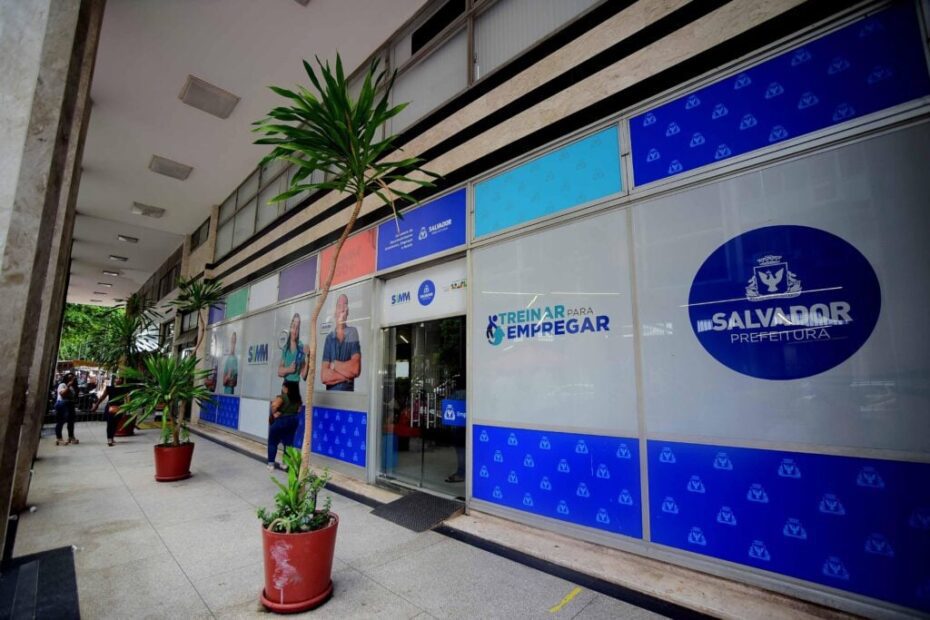 Emprego: Salvador tem 522 vagas com salários de até R$ 3 mil para esta segunda-feira (22)