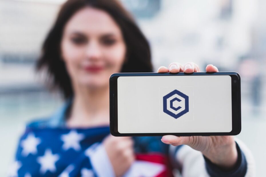 Empresa de Donald Trump vai trocar ações por criptomoedas