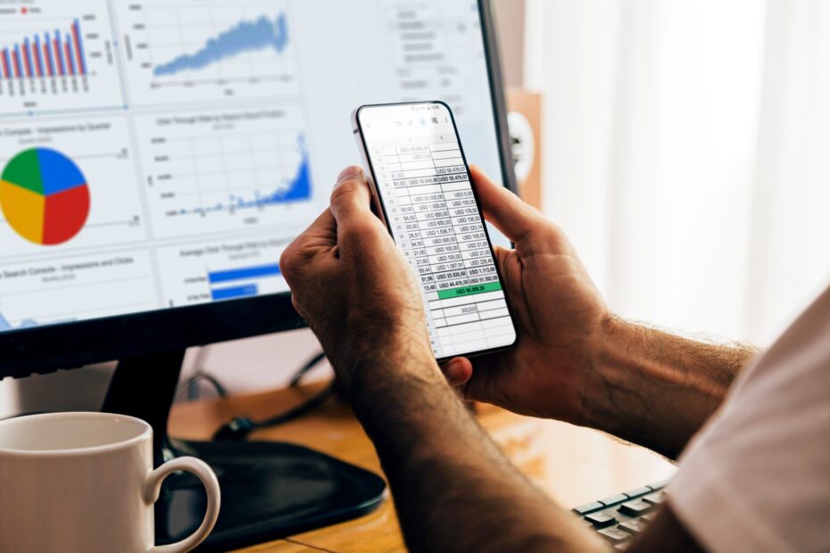 Gemini agora explica e corrige erros de fórmulas nas Planilhas do Google