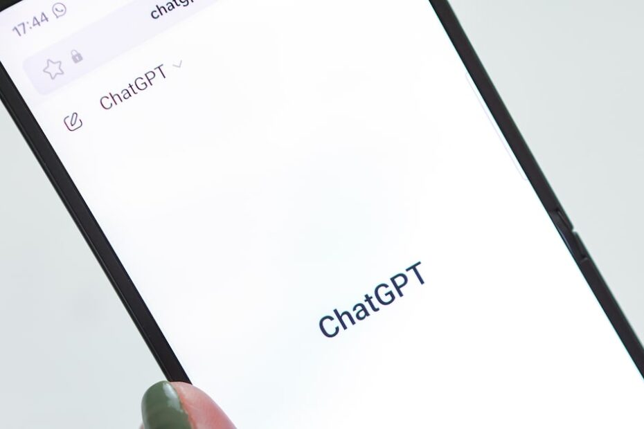 O que as pessoas perguntam ao ChatGPT? Chatbot não é tão usado para trabalho; veja estudo