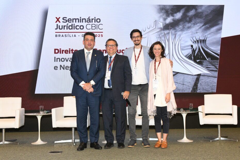 O uso da inteligência artificial e a dependência do fator humano são debatidos no X Seminário Jurídico